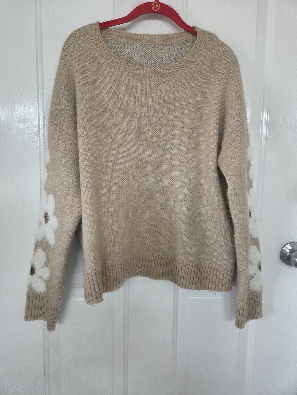 Trendy Cozy Beige Floral-Sleeve Women's Sweater size Large